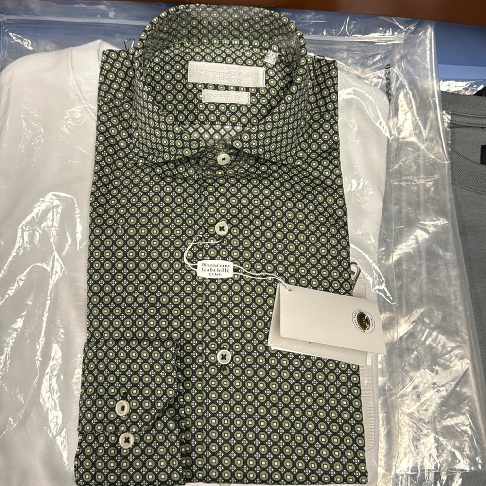Made in Italy slim dress shirt size 15 or 37 in Italian size